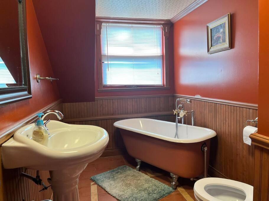 Petite Maison 2 Bedrooms Lévis Екстериор снимка